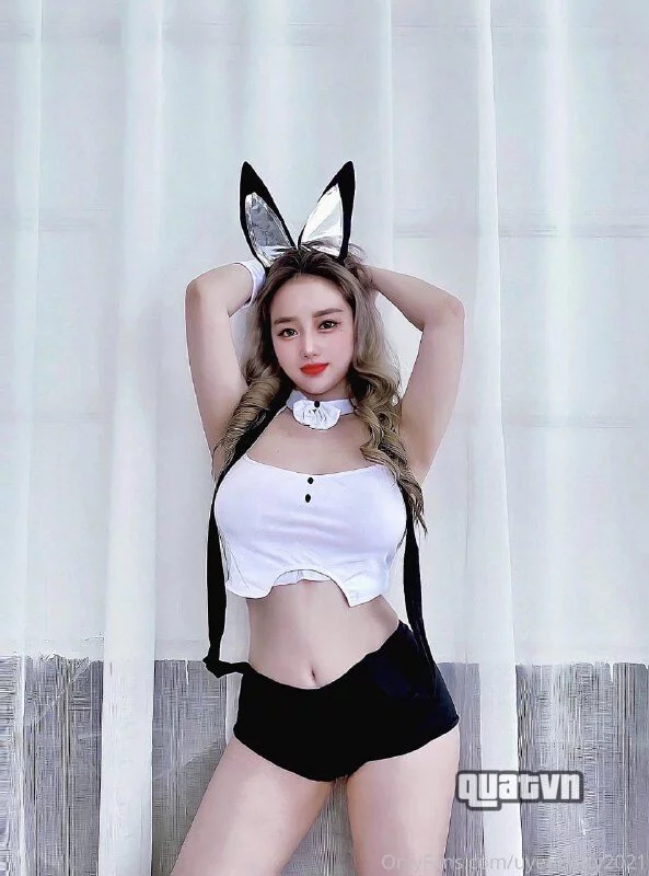 Uyen-Betty-Onlyfans-Leak-96.jpg